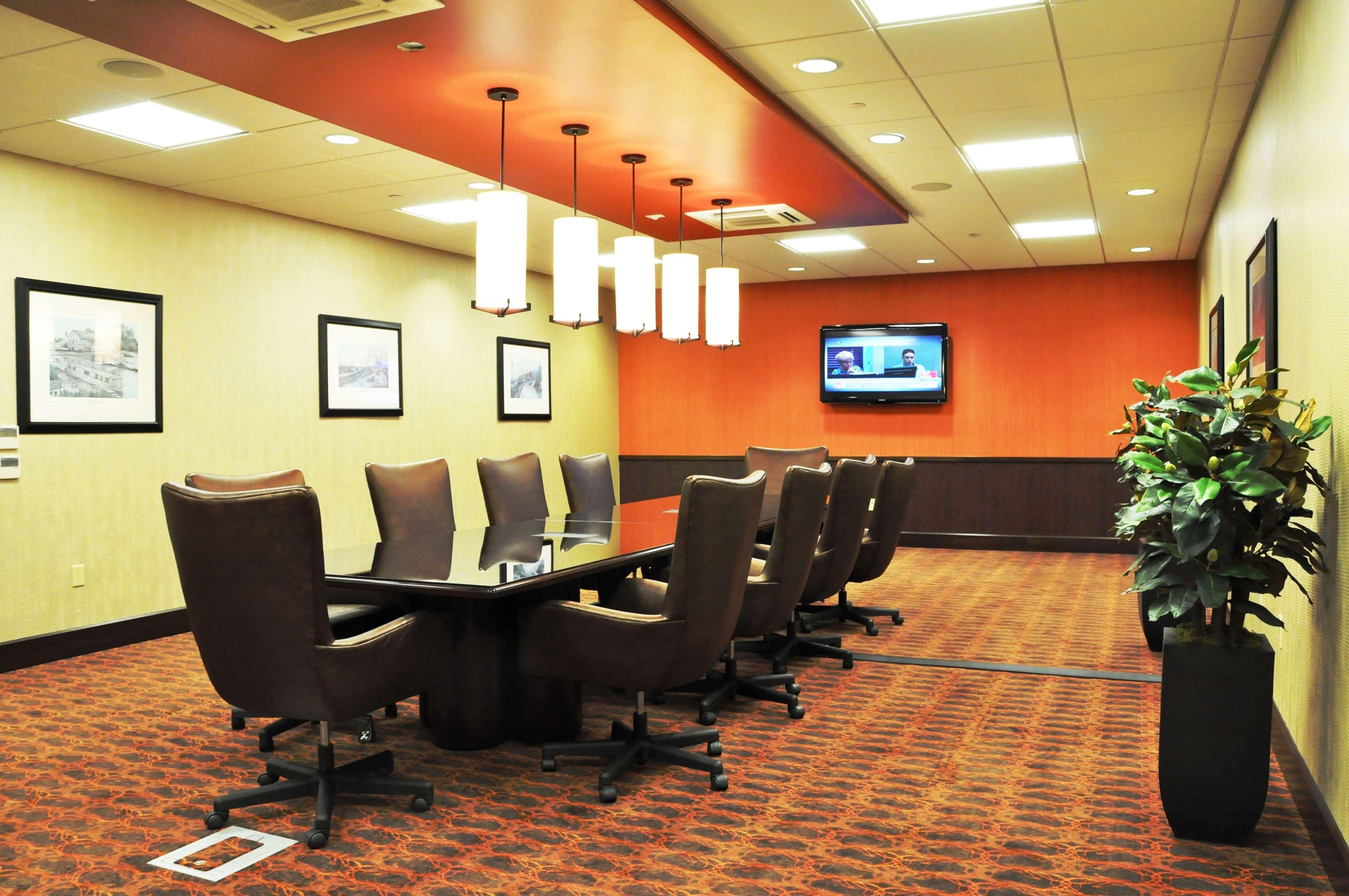 Hampton Inn & Suites Cincinnati / Uptown - University Area Facilidades foto